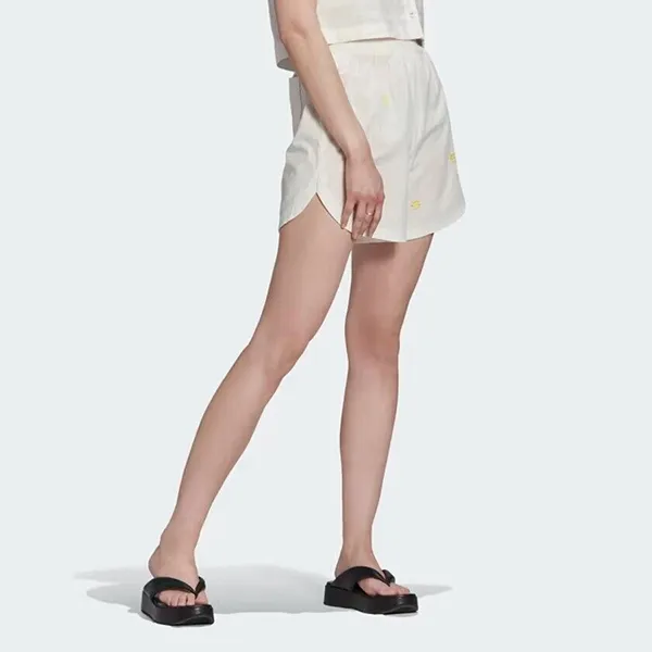 Bộ Quần Áo Cộc Tay Nữ Adidas HD2762-HD2767 Màu Trắng Kem Size S (Form Âu)