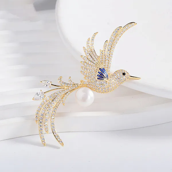 Cài Áo Nữ Meri Graceful Bird BR833 Màu Trắng Vàng