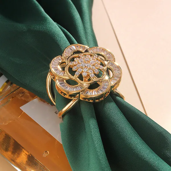 Cài Khăn Nữ Meri Golden Rose BR810 Màu Vàng Gold