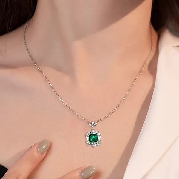 Dây Chuyền Nữ Kya Jewel Classic Glitzy SN127 Màu Bạc Phối Xanh