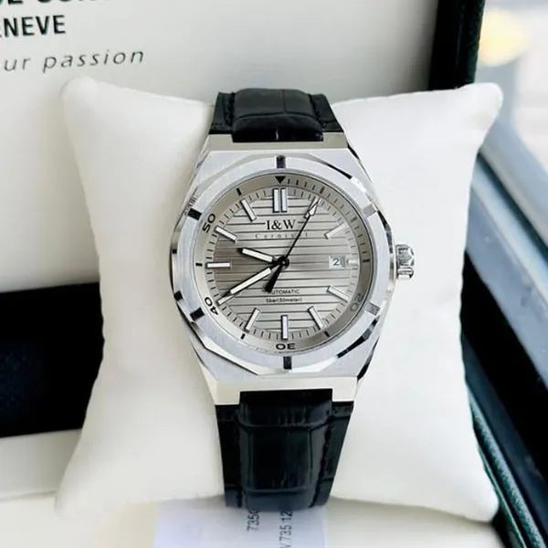 Đồng Hồ Nam I&W Carnival IW711G-DD (IW711G5) Màu Bạc - Đen
