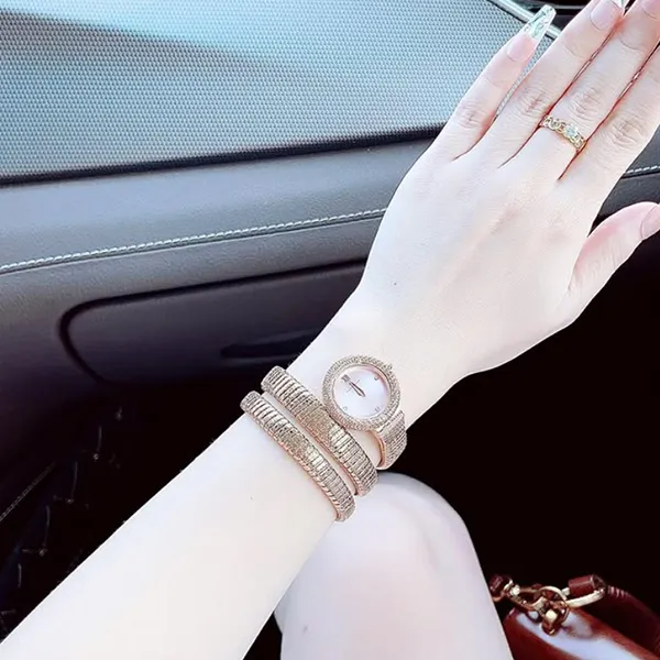 Đồng Hồ Nữ Christian Van Sant Naga Quartz Pink Dial Ladies Watch CV0894 Màu Vàng Hồng