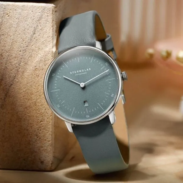 Đồng Hồ Nữ Sternglas Naos XS Edition Flora Ice Blue S01-NDF17-KL10 Màu Xanh Lục