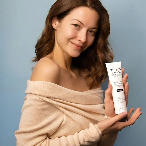 Gel Rửa Mặt Dịu Nhẹ Và Dưỡng Ẩm Da Tizo Photoceutical Skincare 180ml
