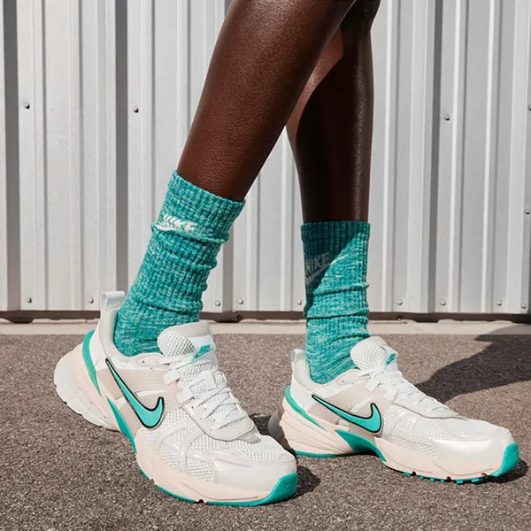 Giày Thể Thao Nữ Nike V2K Run FD0736-105 Màu Trắng/Xanh Size 38 - Giày - Vua Hàng Hiệu
