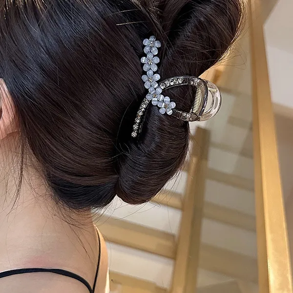 Kẹp Tóc Nữ Kya Jewel Twinkle Bloom HC105-X Màu Xanh Dương