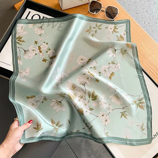 Khăn Choàng Lụa Kya Jewel Climbing Flower 53 x 53cm SC50 Màu Xanh Nhạt - Thời trang - Vua Hàng Hiệu
