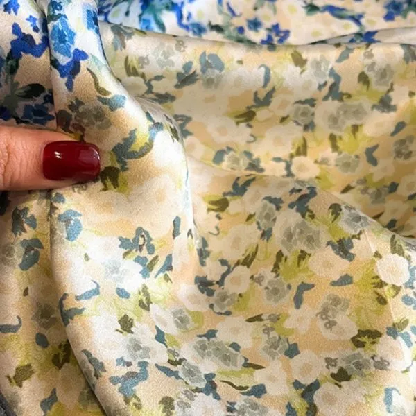 Khăn Choàng Nữ Kya Jewel Tiny Flowers SC52 Màu Xanh - Thời trang - Vua Hàng Hiệu