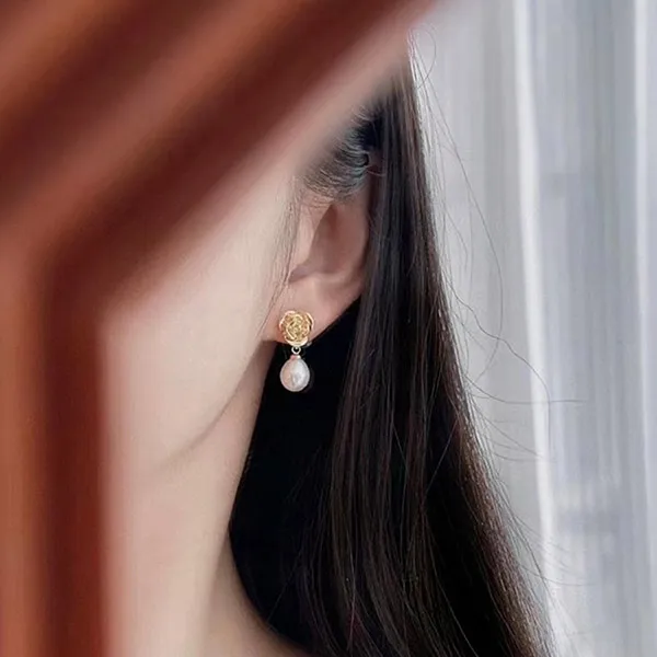 Khuyên Tai Nữ Kya Jewel Golden Rose Pearl PE18 Màu Vàng