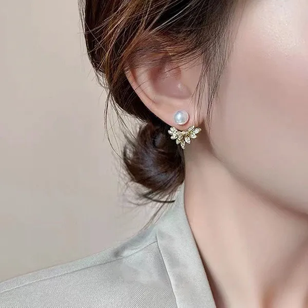 Khuyên Tai Nữ Kya Jewel Twinkling Leaf Pearl PE39 Màu Vàng Trắng