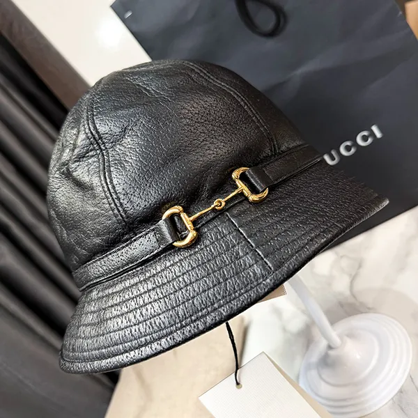 Mũ Gucci Black Leather Horsebit Accent Bucket Hat Màu Đen Size S
