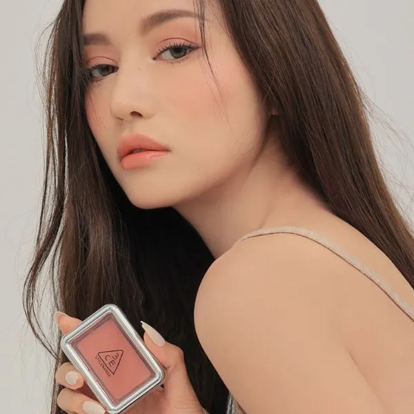 Phấn Má Hồng 3CE New Take Face Blusher #The Motion Màu Cam Đào