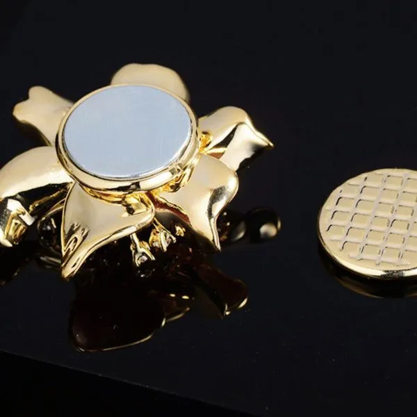 Pin Cài Áo Nữ Meri Sweet Flower BR841 Màu Hồng