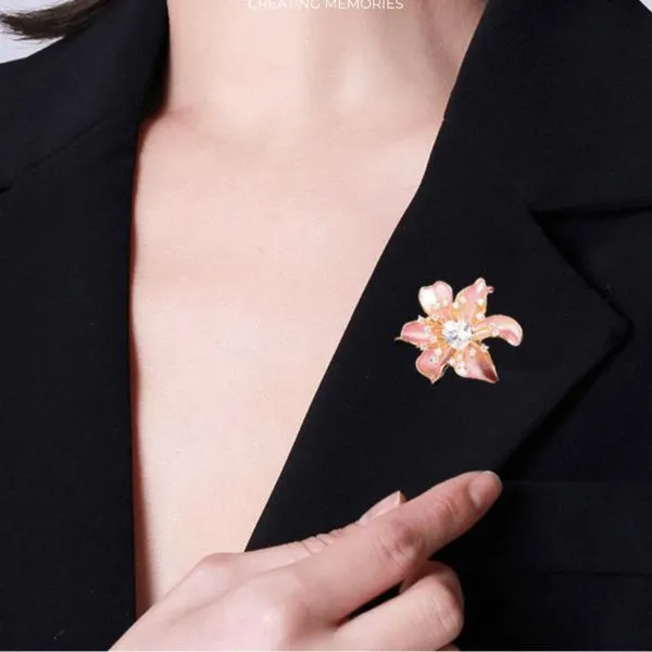 Pin Cài Áo Nữ Meri Sweet Flower BR841 Màu Hồng