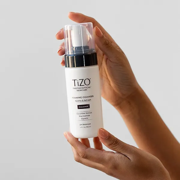 Sữa Rửa Mặt Tạo Bọt Tizo Photoceutical Skincare 118ml