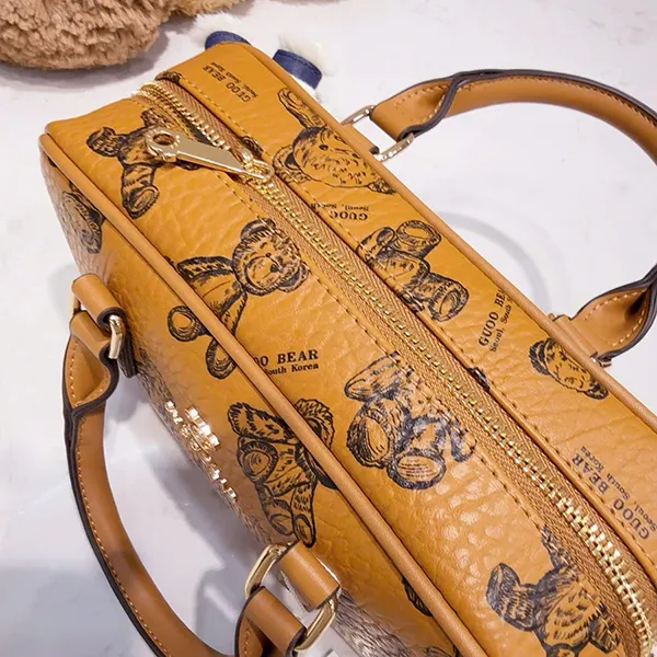 Túi Đeo Chéo Nữ TTWN BEAR & GUOO BEAR GU1154 Nâu Gấu Bông