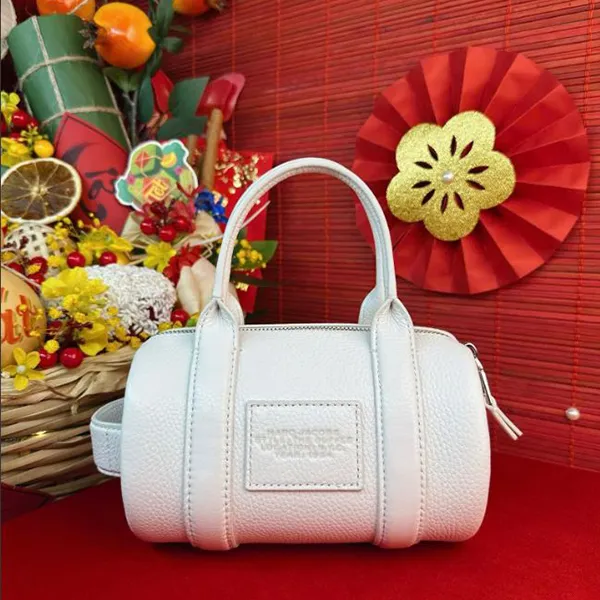 Túi Trống Nữ Marc Jacobs The Leather Mini Duffle Bag 2S4HCR032H02 Màu Trắng