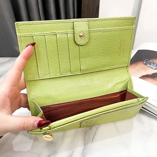 Ví Nữ Salvatore Ferragamo Continental Bifold Wallet On Chain Crossbody Woc Vara Bow Green Màu Xanh Lá - Túi xách - Vua Hàng Hiệu