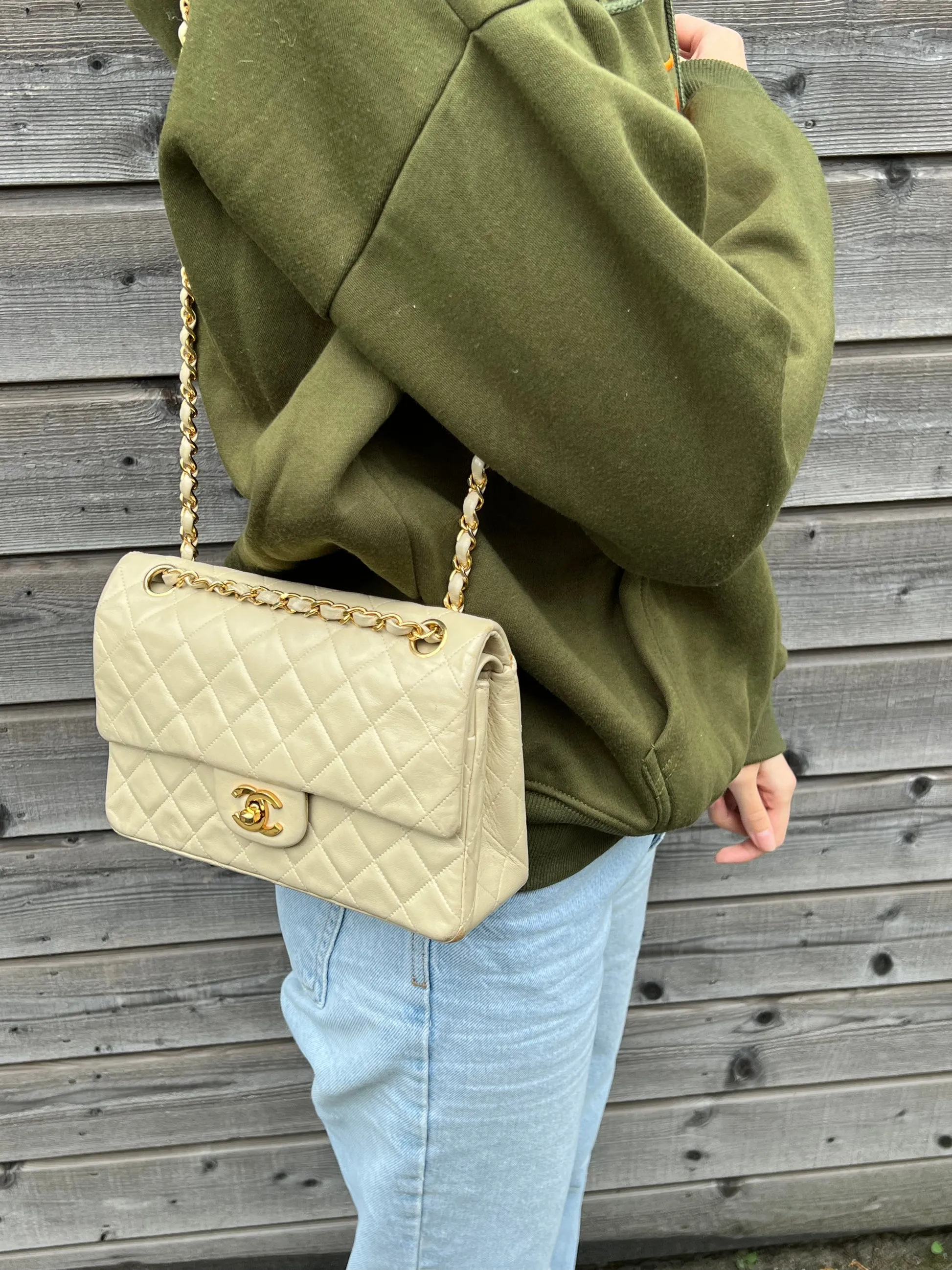 Giá túi xách Chanel 