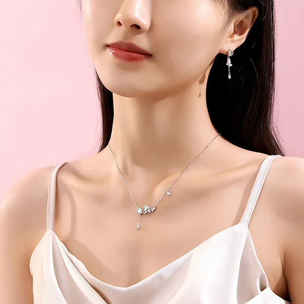 Dây Chuyền Nữ Lili Jewelry Bạc Đính Đá CZ Kỳ Lân Lấp Lánh Eva LILI_125878 Màu Bạc