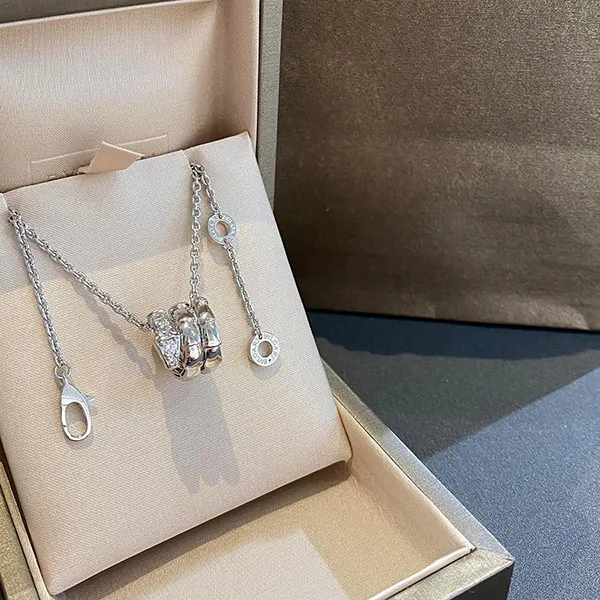 Dây Chuyền Jewery Luxury Serpenti Viper Necklace In 18K White Gold With Diamonds Màu Vàng Trắng - Trang sức - Vua Hàng Hiệu