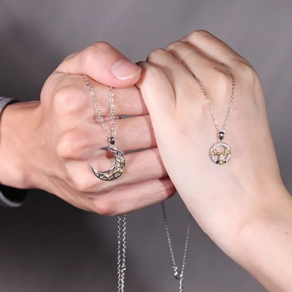 Dây Chuyền Đôi Lili Jewelry Đính Đá CZ Hình Gạc Nai Alvaro LILI_099584 Màu Trắng