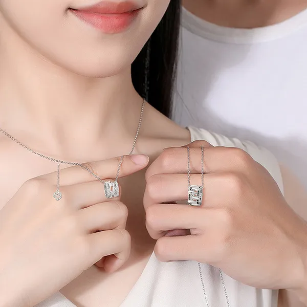 Dây Chuyền Đôi Lili Jewelry Đính Đá CZ Hoa Hồng Tình Yêu Emersyn LILI_126107 Màu Bạc