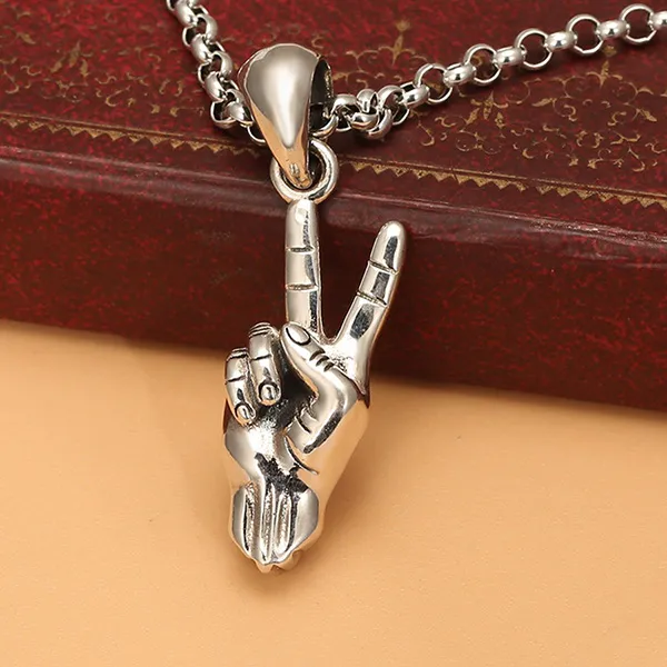 Mặt Dây Chuyền Nam Lili Jewelry Bạc Thái Bàn Tay Mắt Thần Orlando LILI_077357 Màu Bạc