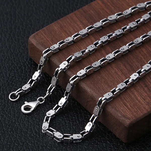 Dây Chuyền Nam Lili Jewelry Dạng Chuỗi Xích Brennan LILI_080719 Màu Bạc Size 50cm