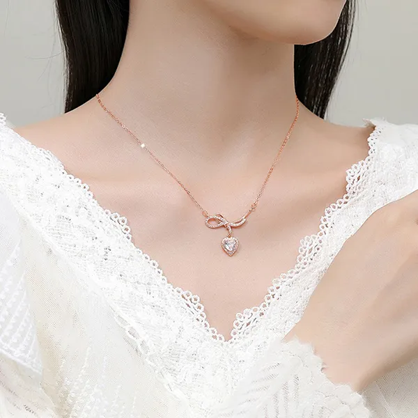 Dây Chuyền Nữ Lili Jewelry Bạc Đính Đá CZ Chiếc Nơ Tình Yêu Cecilia LILI_159657 Màu Vàng Hồng