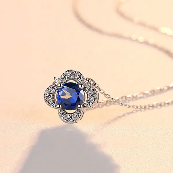 Dây Chuyền Nữ Lili Jewelry Bạc Đính Đá CZ Cỏ 4 Lá May Mắn Carly LILI_098192 Màu Bạc Xanh - Trang sức - Vua Hàng Hiệu
