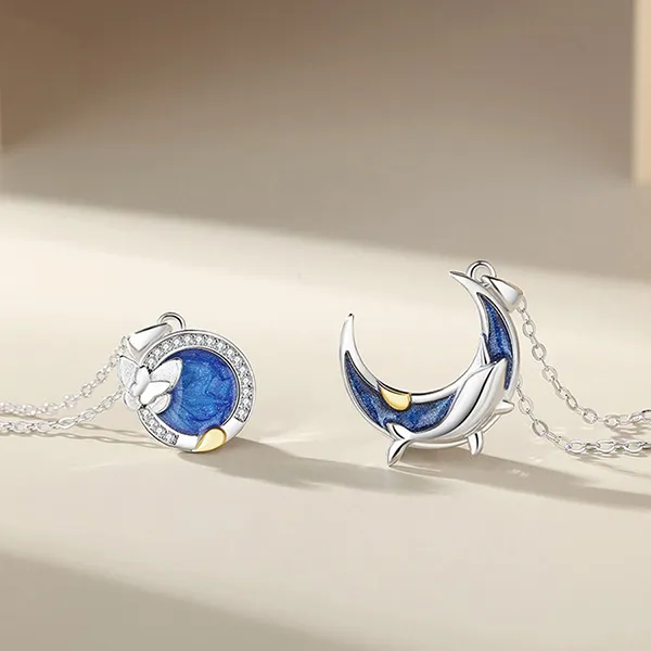 Dây Chuyền Đôi Lili Jewelry Bạc Đính Đá CZ Hình Cá Voi Và Bướm Brenna LILI_123985 Màu Xanh Bạc