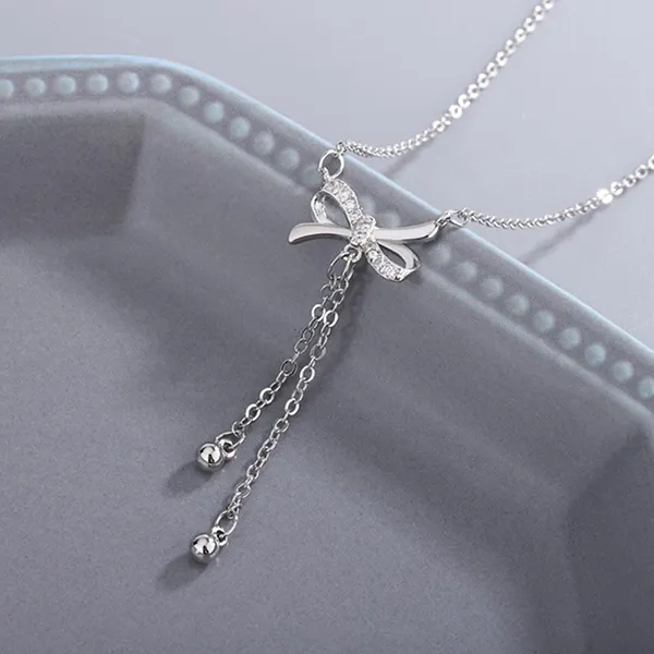 Dây Chuyền Nữ Lili Jewelry Bạc Đính Đá CZ Hình Chiếc Nơ Xinh Xắn LILI_613641 Màu Bạc