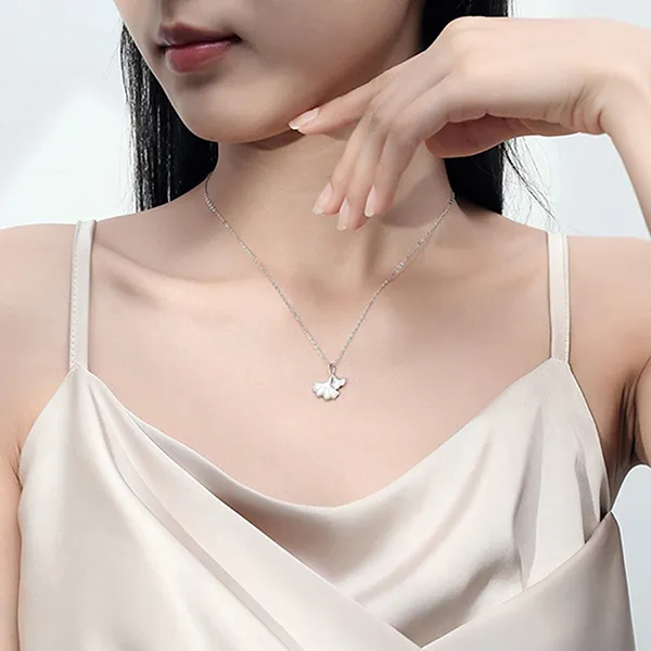 Dây Chuyền Nữ Lili Jewelry Bạc Đính Đá CZ Hình Lá Bạch Quả Esther LILI_159668 Màu Bạc Trắng