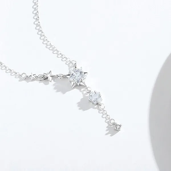 Dây Chuyền Nữ Lili Jewelry Bạc Đính Đá CZ Hình Ngôi Sao 5 Cánh Maci LILI_105099 Màu Bạc