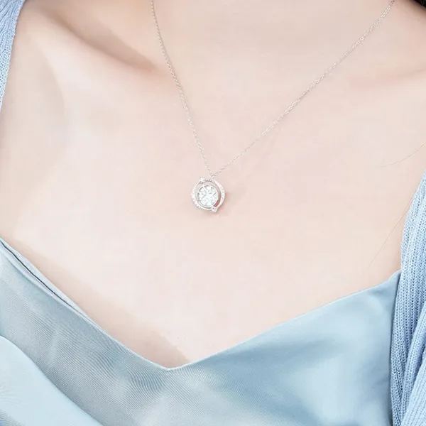 Dây Chuyền Nữ Lili Jewelry Bạc Đính Đá CZ Hình Quả Địa Cầu Xoay Tròn Oralie LILI_053931 Màu Bạc