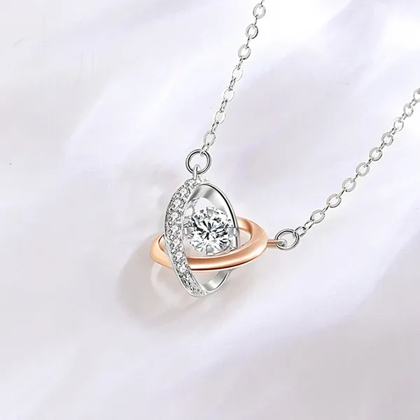 Dây Chuyền Nữ Lili Jewelry Bạc Đính Đá CZ Hình Trái Tim Cách Điệu Gabriella LILI_125709 Màu Bạc Vàng