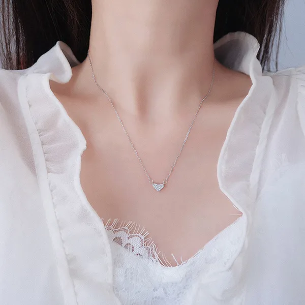 Dây Chuyền Nữ Lili Jewelry Bạc Đính Đá CZ Hình Trái Tim Jessie LILI_097965 Màu Bạc
