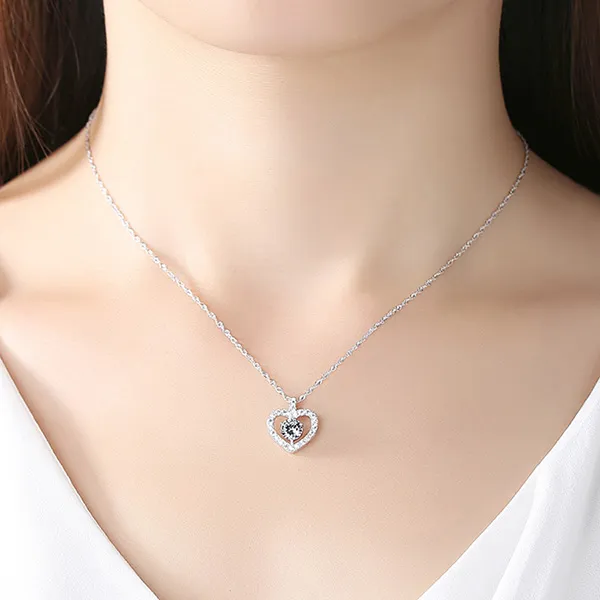 Dây Chuyền Nữ Lili Jewelry Bạc Đính Đá CZ Hình Trái Tim Noor LILI_098180 Màu Bạc