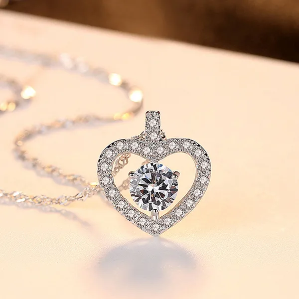 Dây Chuyền Nữ Lili Jewelry Bạc Đính Đá CZ Hình Trái Tim Noor LILI_098180 Màu Bạc