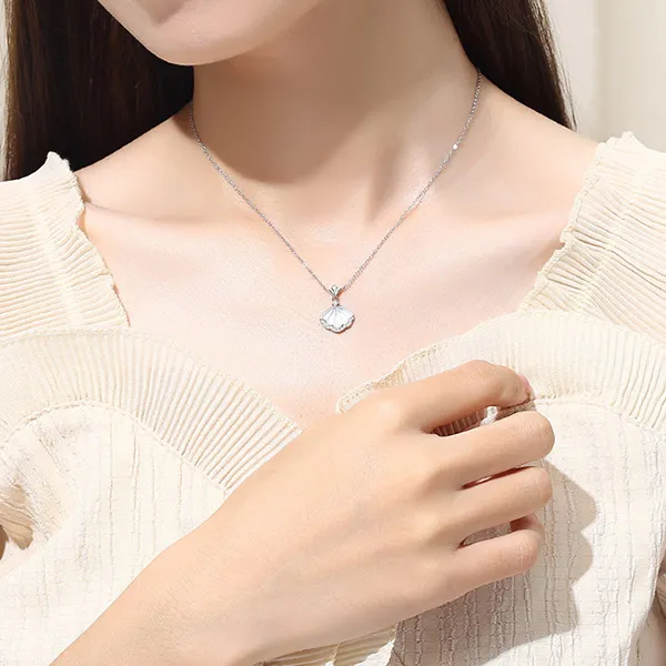 Dây Chuyền Nữ Lili Jewelry Bạc Đính Đá CZ Hình Vỏ Sò Maris LILI_394974 Màu Bạc