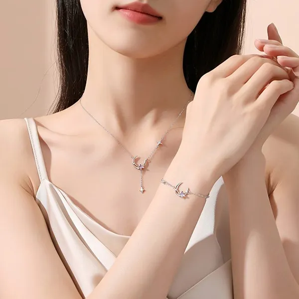 Dây Chuyền Nữ Lili Jewelry Bạc Đính Đá CZ Hồ Điệp Ánh Sao Leilany LILI_105446 Màu Bạc Tím - Trang sức - Vua Hàng Hiệu