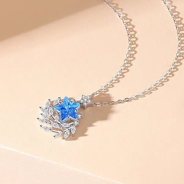 Dây Chuyền Nữ Lili Jewelry Bạc Đính Đá CZ Ngôi Sao May Mắn Hadley LILI_125903 Màu Xanh Bạc