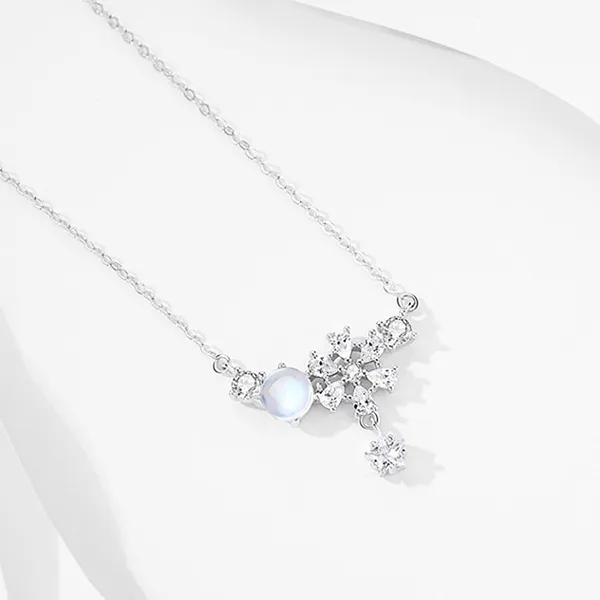 Dây Chuyền Nữ Lili Jewelry Bạc Đính Pha Lê Aurora Charmaine LILI_433691 Màu Bạc