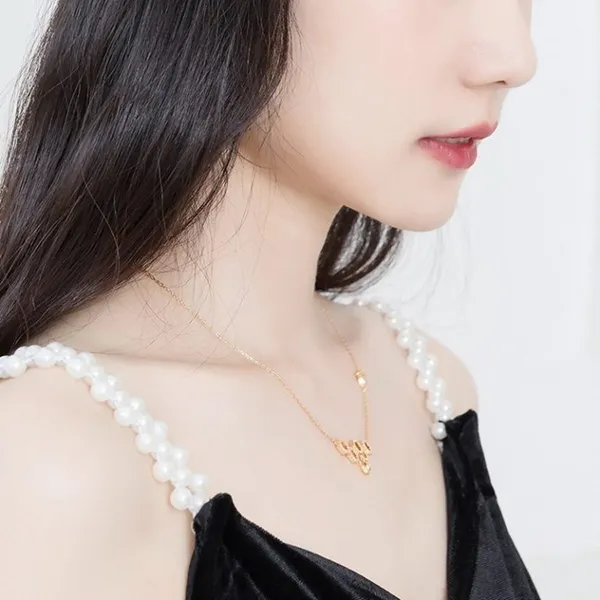 Dây Chuyền Nữ Lili Jewelry Bạc Mạ Vàng Đính Đá CZ Ô Lục Tổ Ong LILI_596971 Màu Vàng