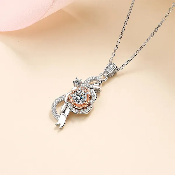 Dây Chuyền Nữ Lili Jewelry Bông Hồng Xyla LILI_099428 Màu Bạc