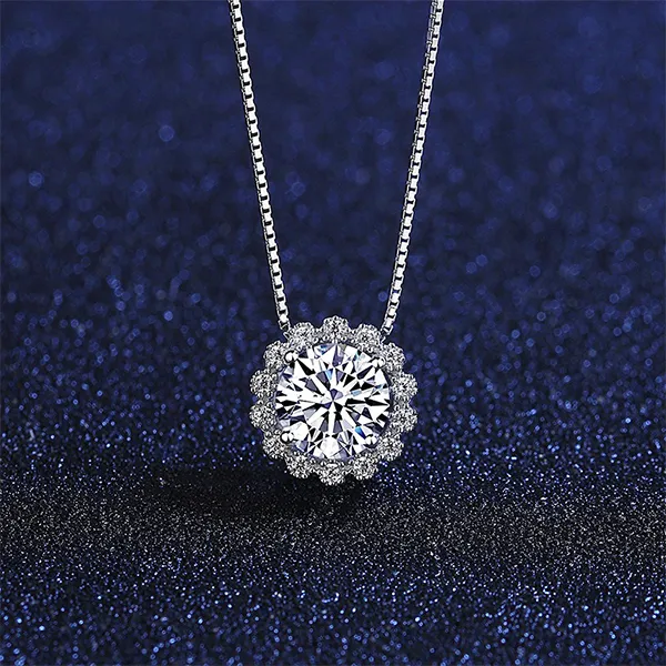 Dây Chuyền Nữ Lili Jewelry Bông Tuyết Sarahi LILI_099238 Màu Bạc
