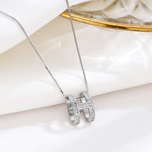 Dây Chuyền Nữ Lili Jewelry Chữ H LILI_097949 Màu Bạc