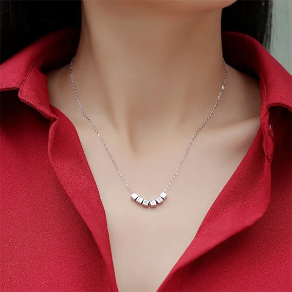 Dây Chuyền Nữ Lili Jewelry Chữ Love LILI_105878 Màu Bạc