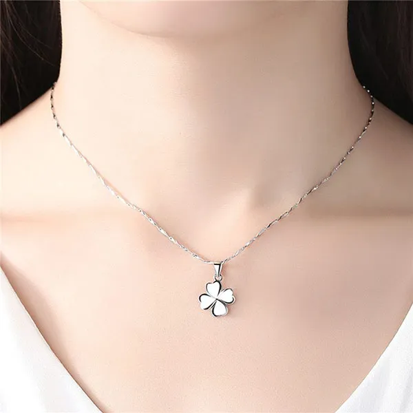 Dây Chuyền Nữ Lili Jewelry Cỏ 4 Lá Lucky LILI_637767 Màu Bạc